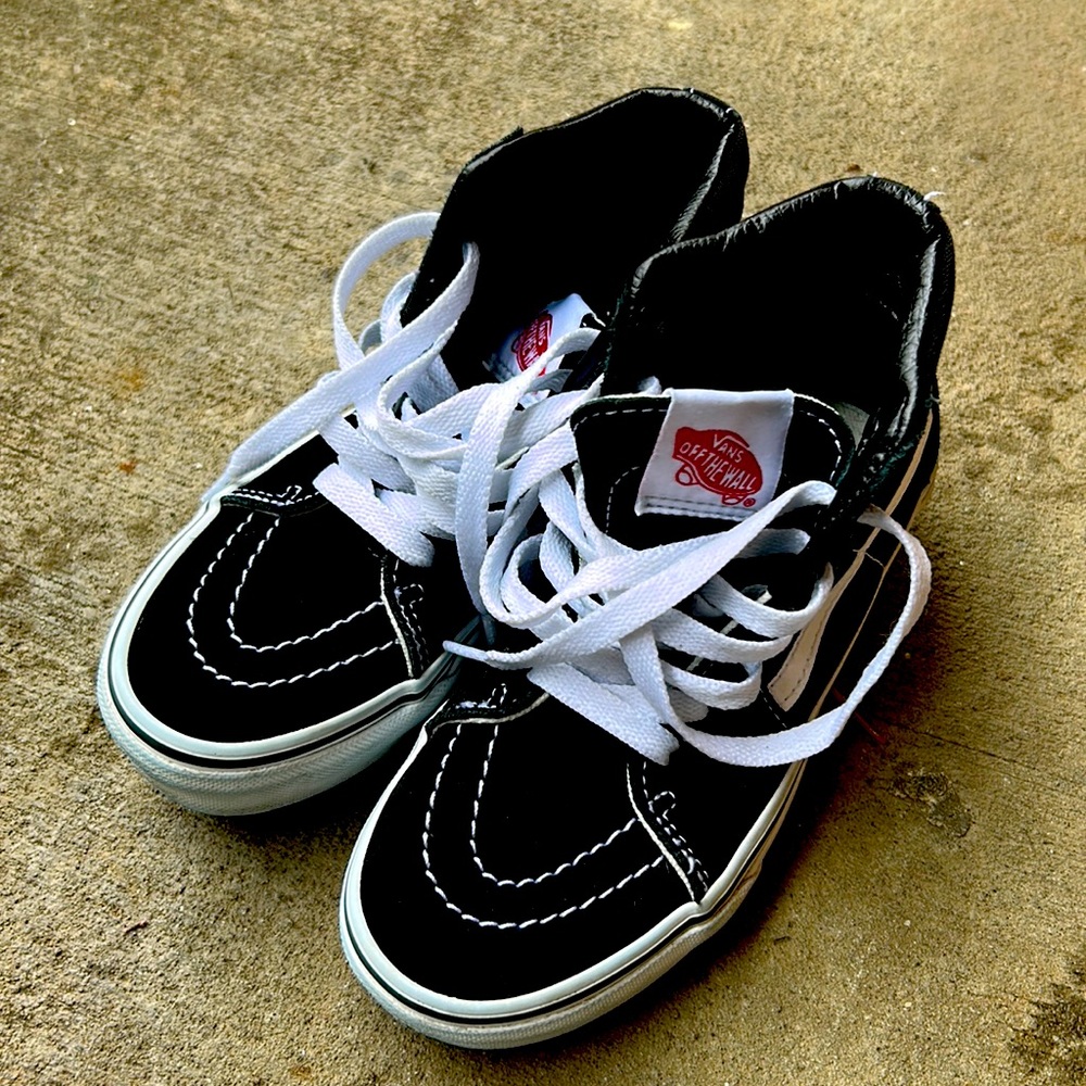 Almost brand new high top kids Vans, black, size 13